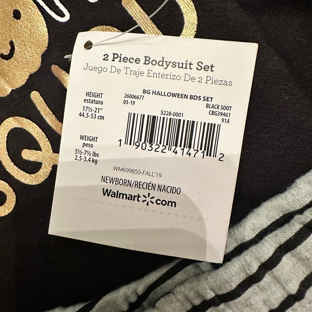 NWT Halloween Squad Newborn outfit - Picture 3 of 3